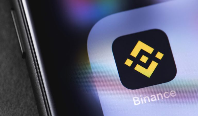 BNB price analysis: calm before the storm for Binance Coin